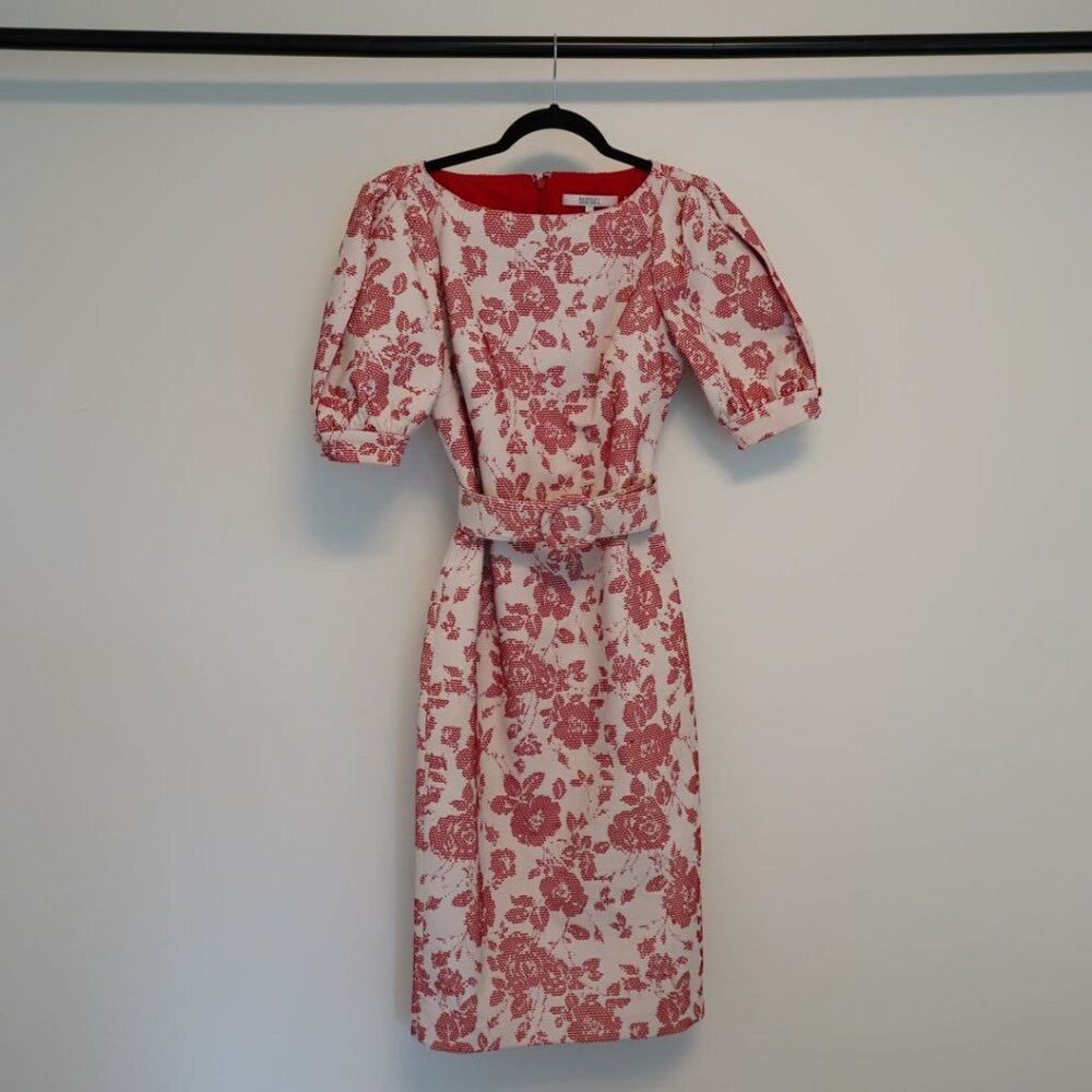Badgley Mischka | Floral Jacquard Puff Sleeve Cocktail Dress in Red Ivory